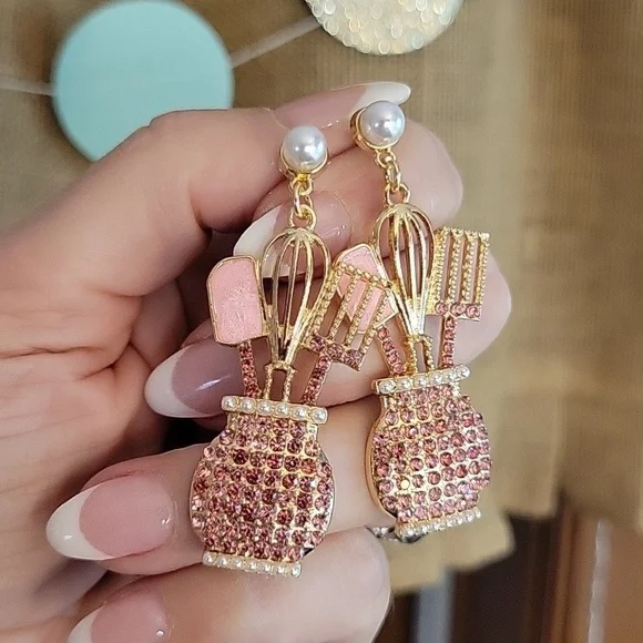 Glam Baker Crystal Shimmer Drop Earrings - Picture 3 of 8